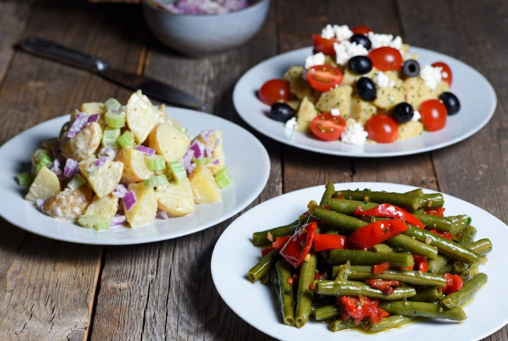 Картофельный салат без майонеза — 3 лёгкие версии