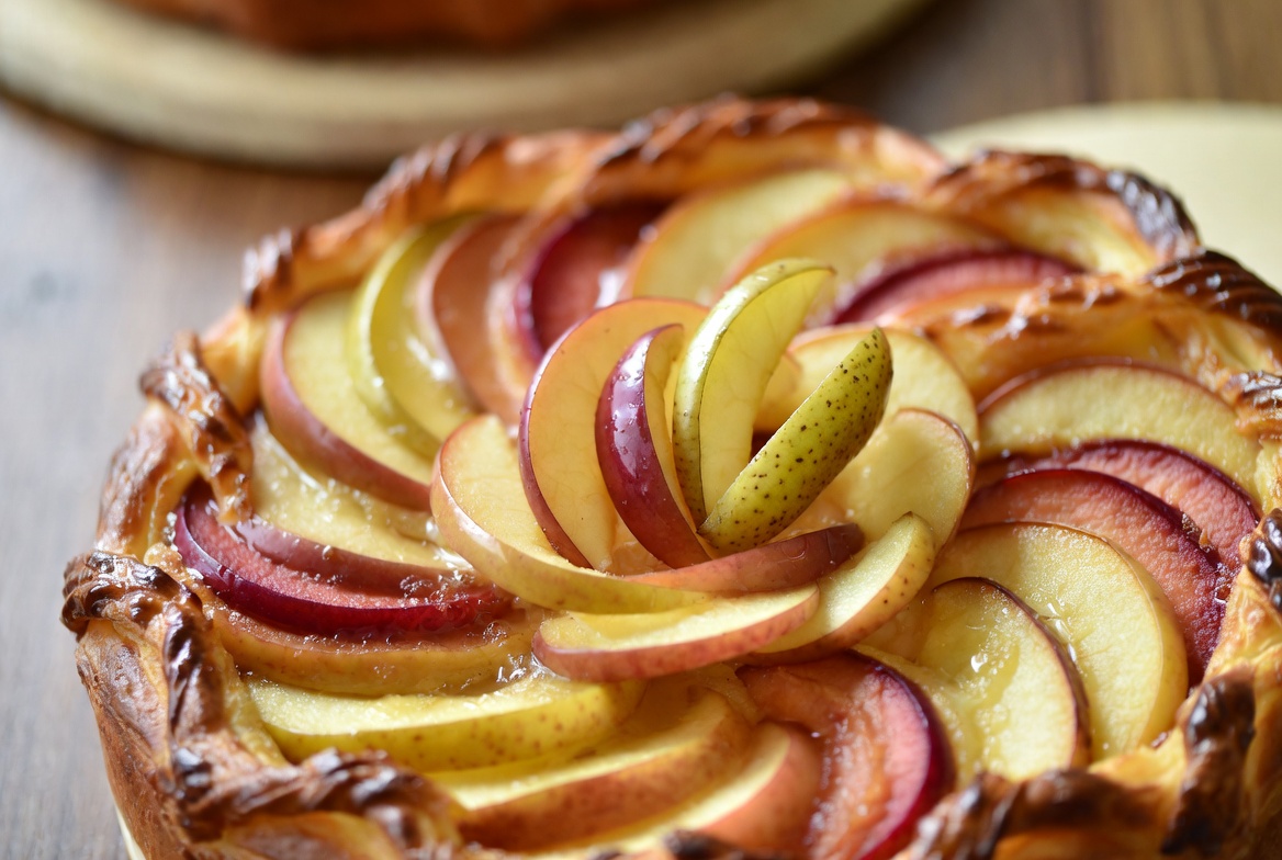 Пирог «Осенний дуэт» из яблок и груш - фото 1